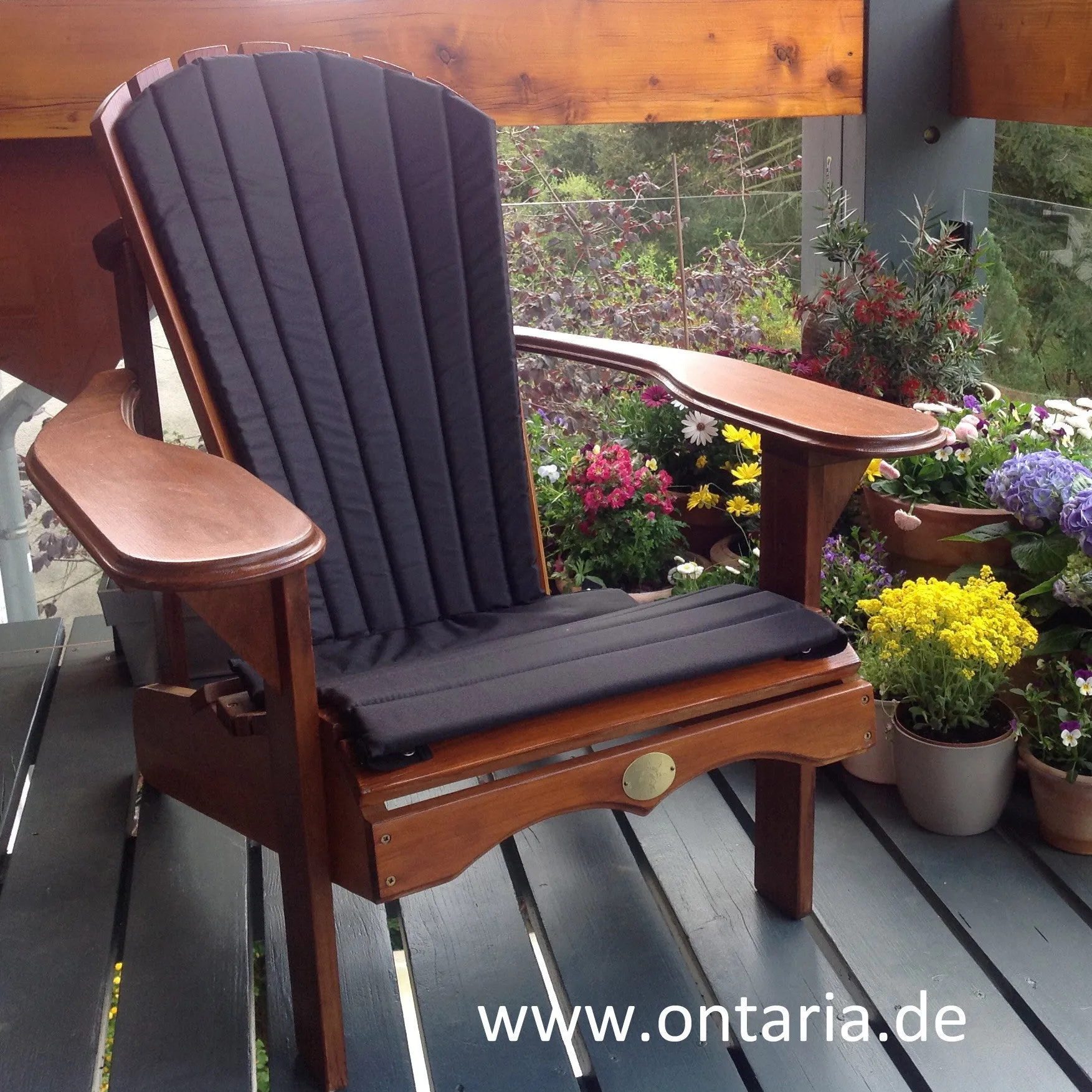 2 Folding Bear Chairs mit Polster - CHF 150 gespart!