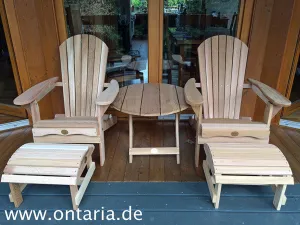 2 Folding Bear Chairs mit Schemel und Tisch - CHF 200 gespart.