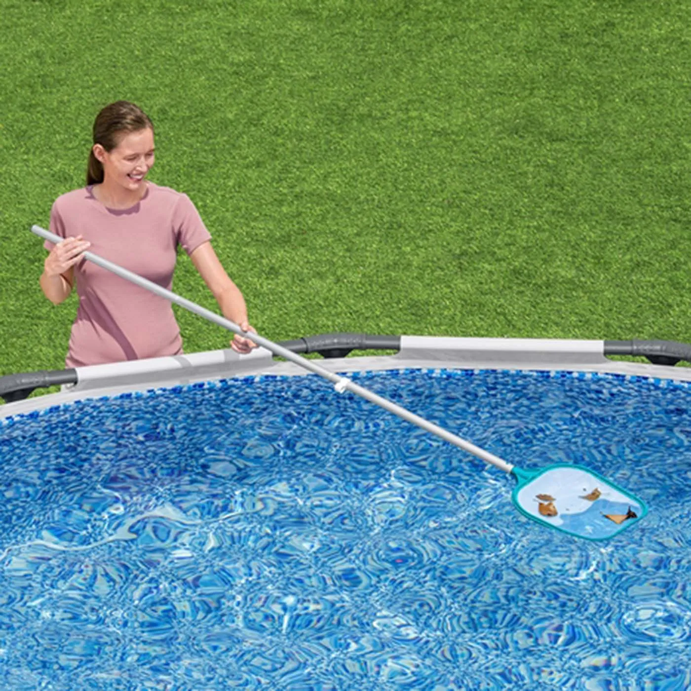 AQUACLEAR POOL MAINTENANCE KIT (2.03M)
