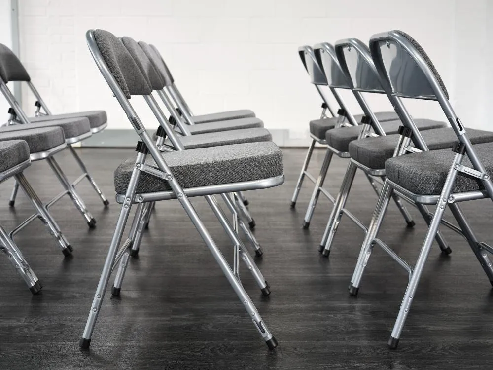 Comfort Deluxe Metal Folding Chair With Padded Seat & Back