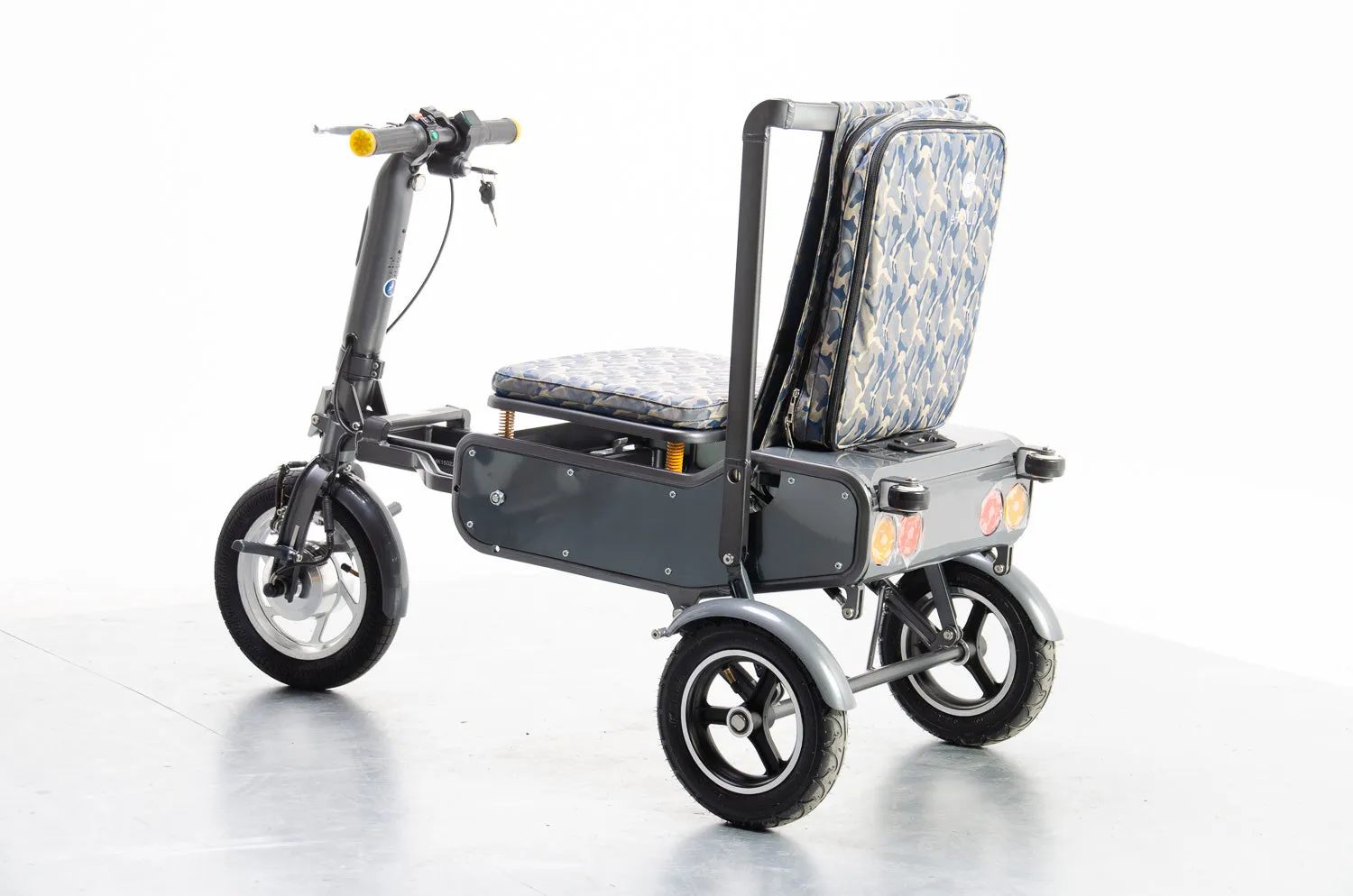 eFOLDI 8mph Lightweight Folding Mobility Scooter