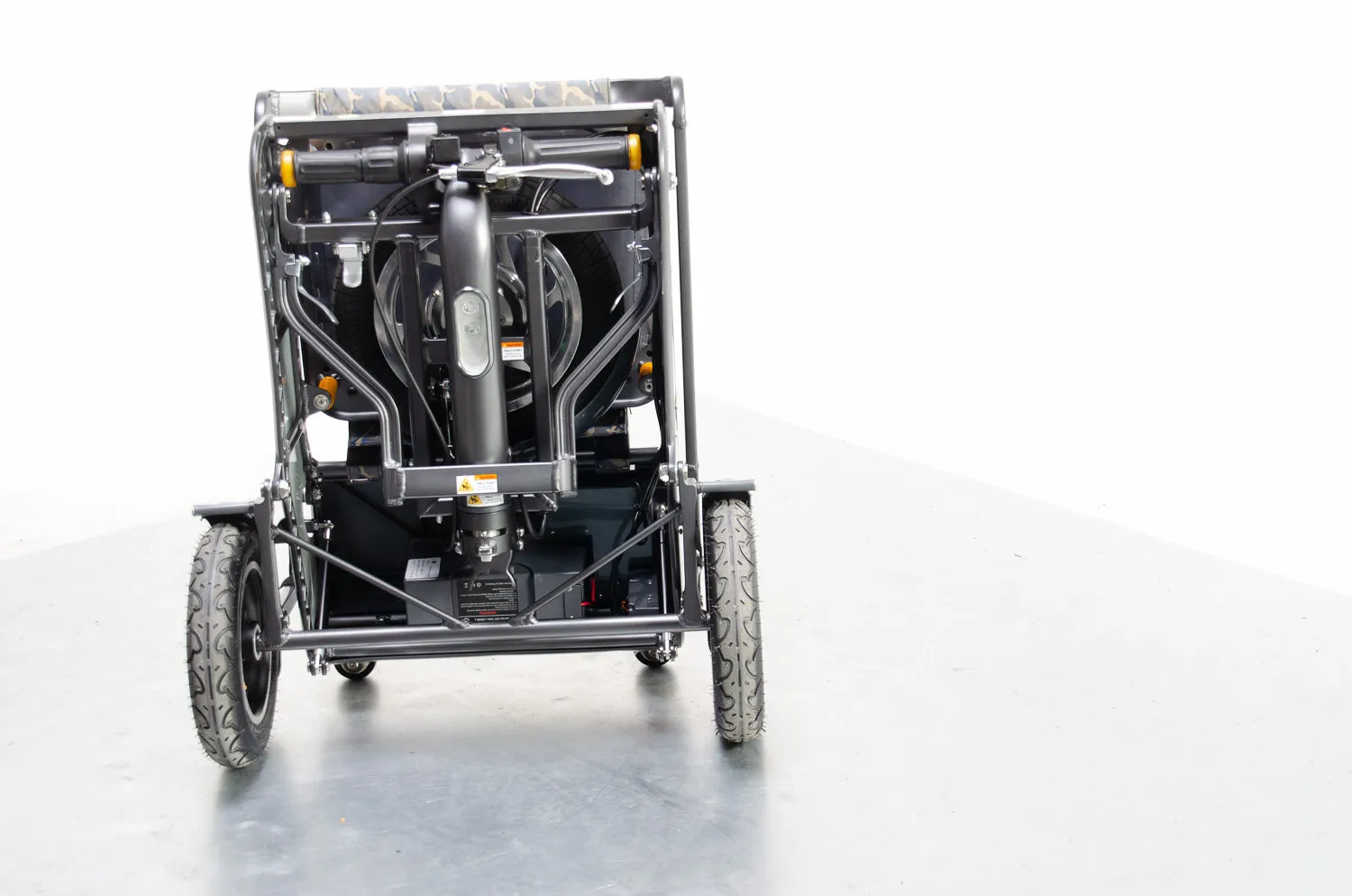 eFOLDI 8mph Lightweight Folding Mobility Scooter