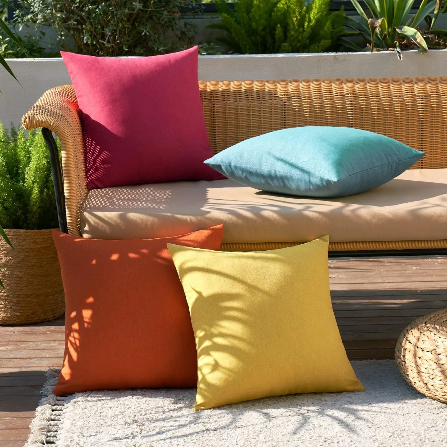 MIULEE Pack of 4 Decorative Outdoor Throw Pillow Covers Linen Waterproof Pillow Covers Farmhouse Cushion Cases for Patio Garden Tent Balcony Couch Sofa18x18 inch Red/Turquoise