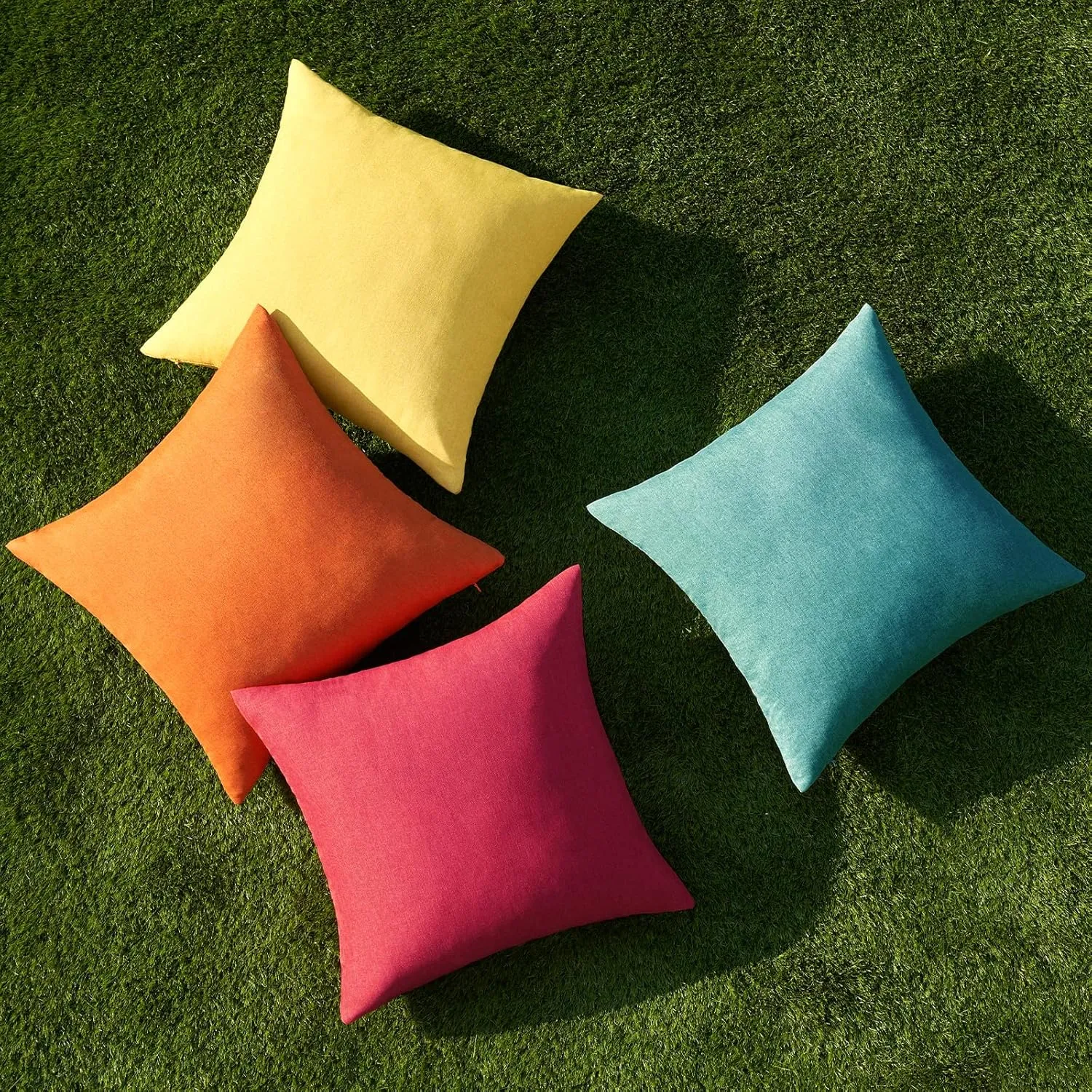 MIULEE Pack of 4 Decorative Outdoor Throw Pillow Covers Linen Waterproof Pillow Covers Farmhouse Cushion Cases for Patio Garden Tent Balcony Couch Sofa18x18 inch Red/Turquoise
