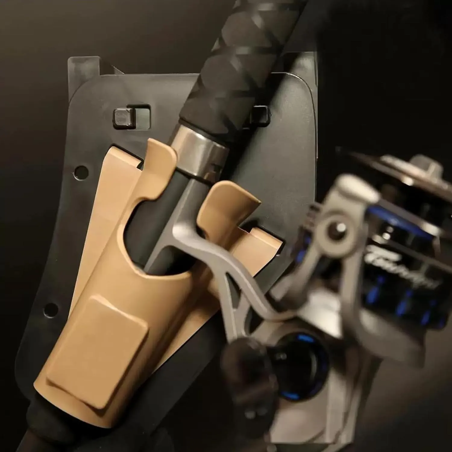 New Slide-in Fishing Rod Hip Holsters, Hands-Free Rod Holder for Fly Bank Fishing, Durable Adjustable Portable Fish Pole Holster,Quick Draw Waist Belt Gear.