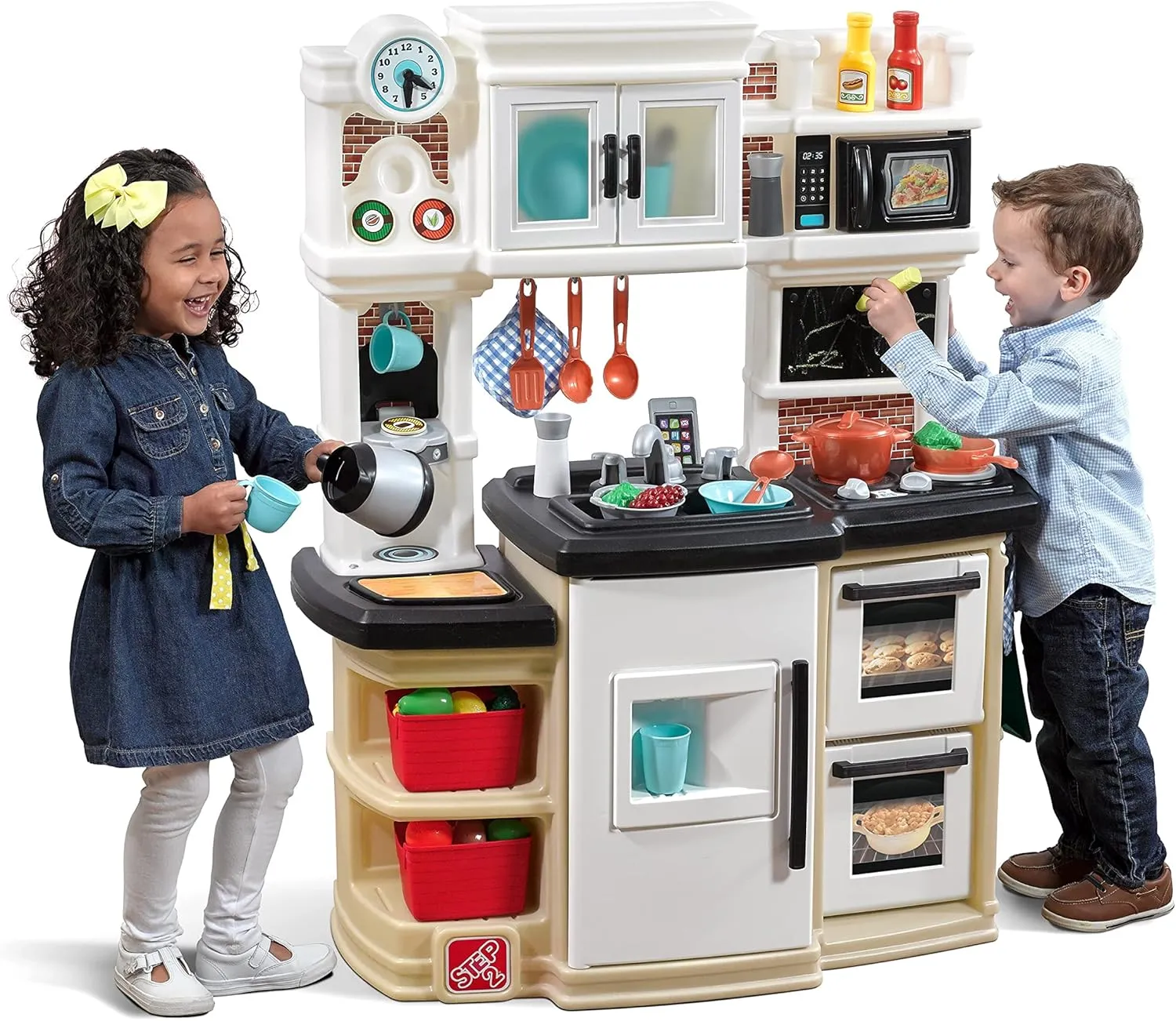 Step2 Great Gourmet Kids Kitchen Playset, Indoor/Outdoor Kitchenette, Interactive Play with Lights and Sounds, Made of Durable Plastic, Includes 33 Piece Toy Accessories, Toddlers 3  Years Old, Tan