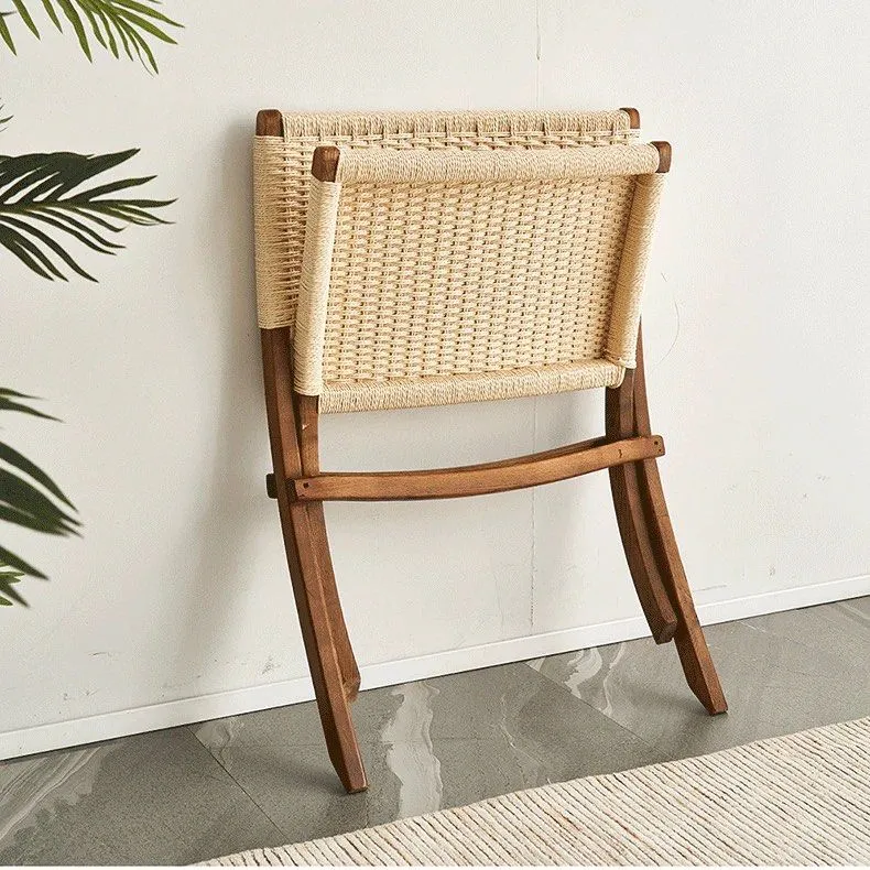 WIGOREZ Rattan Folding Chair
