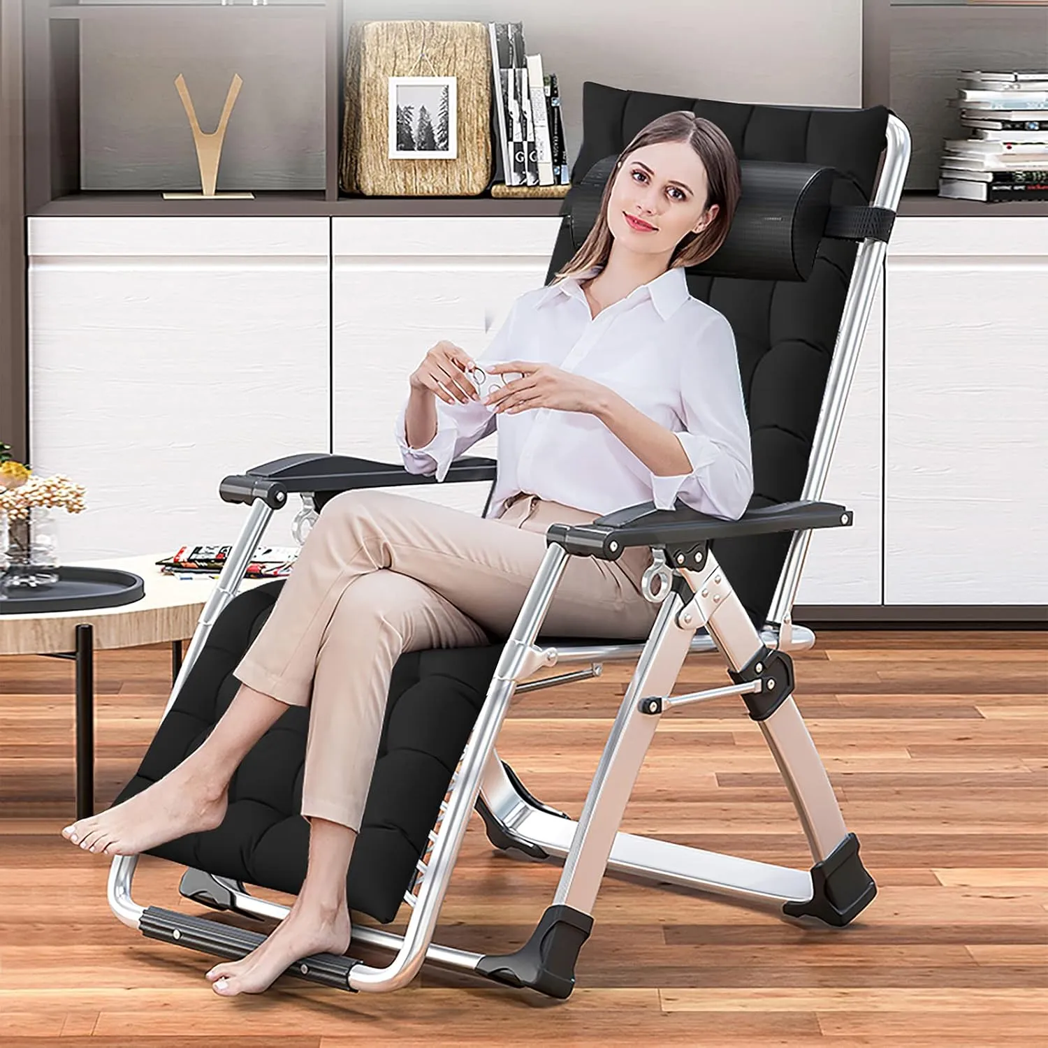 Zero Gravity Chair, Patio Recliner Folding Reclining Chair, Reclining Lounge Chair with Removable Cushion & Tray for Indoor and Outdoor